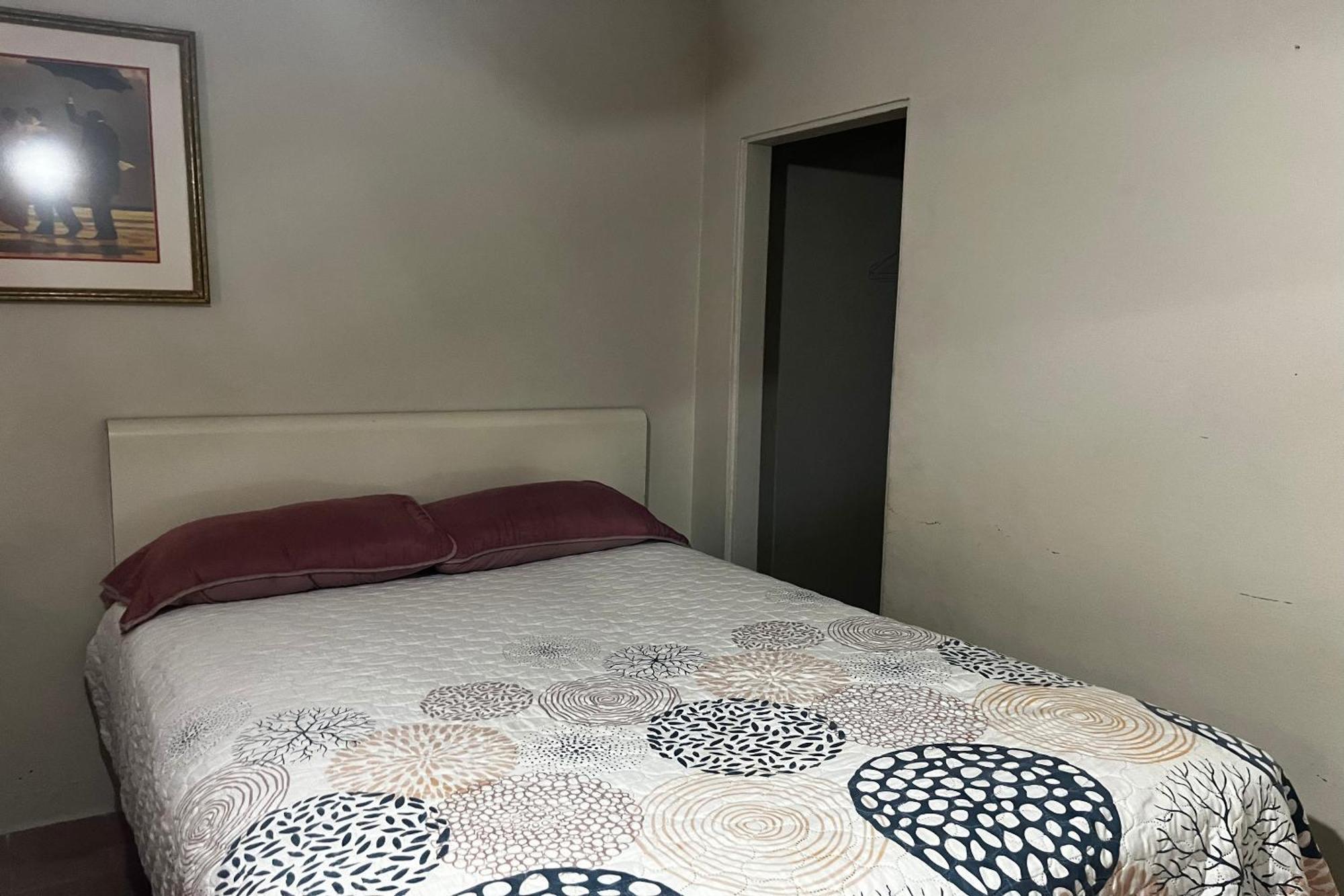 Oyo Hotel Linda Тихуана Екстериор снимка
